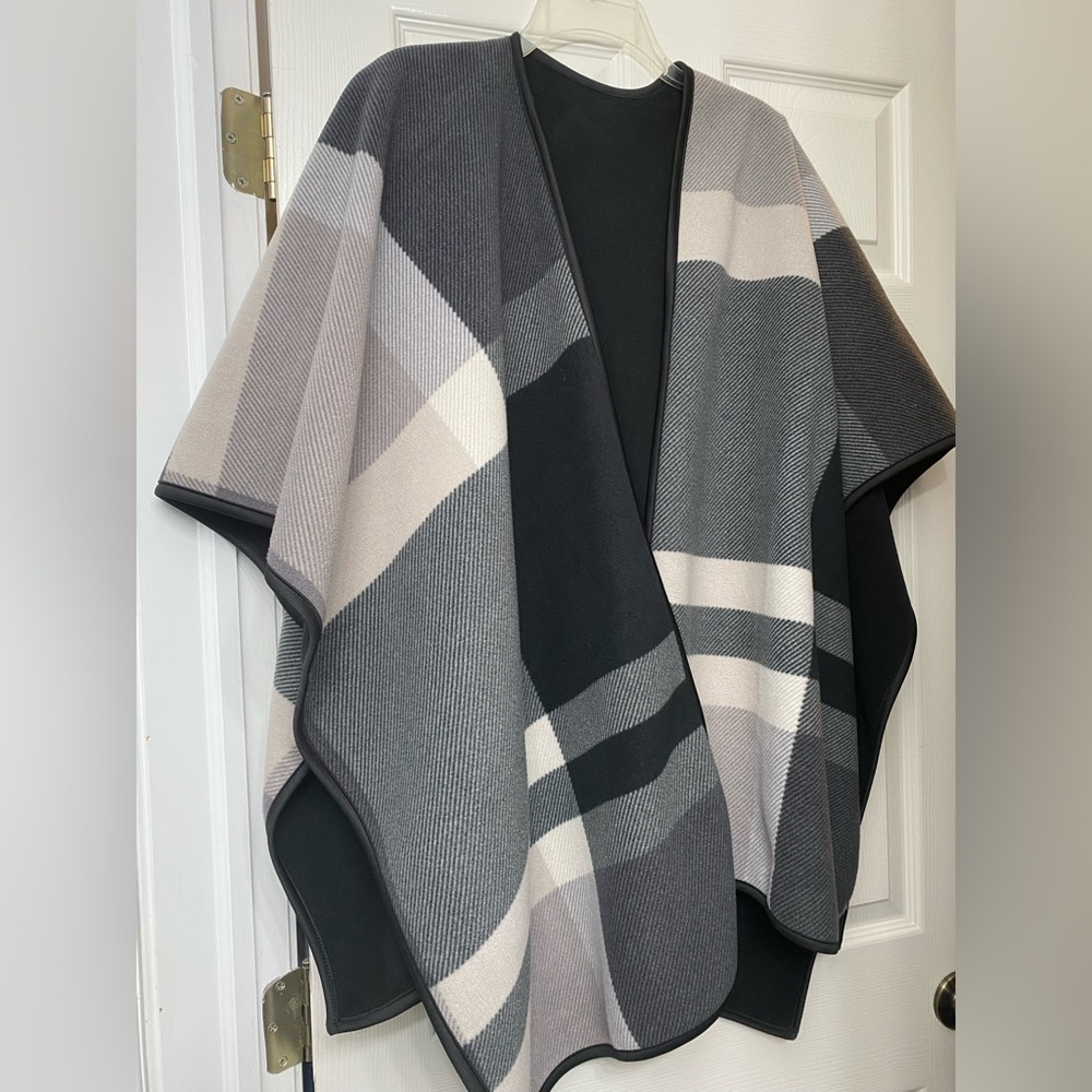 Reversible poncho
